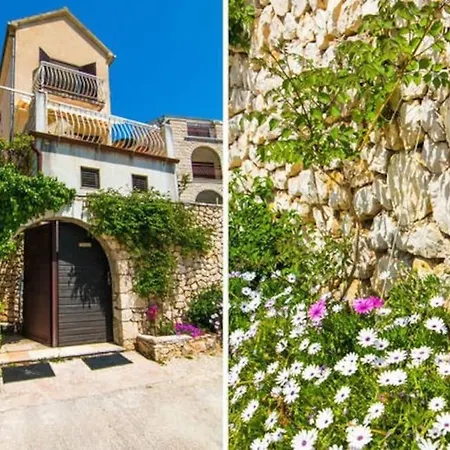 Casa de Férias 2- Floor Vacation Bobovisce , Brac
