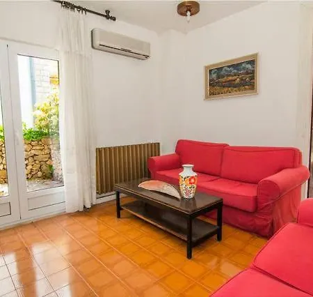 Casa de Férias 2- Floor Vacation Bobovisce , Brac Bobovisca